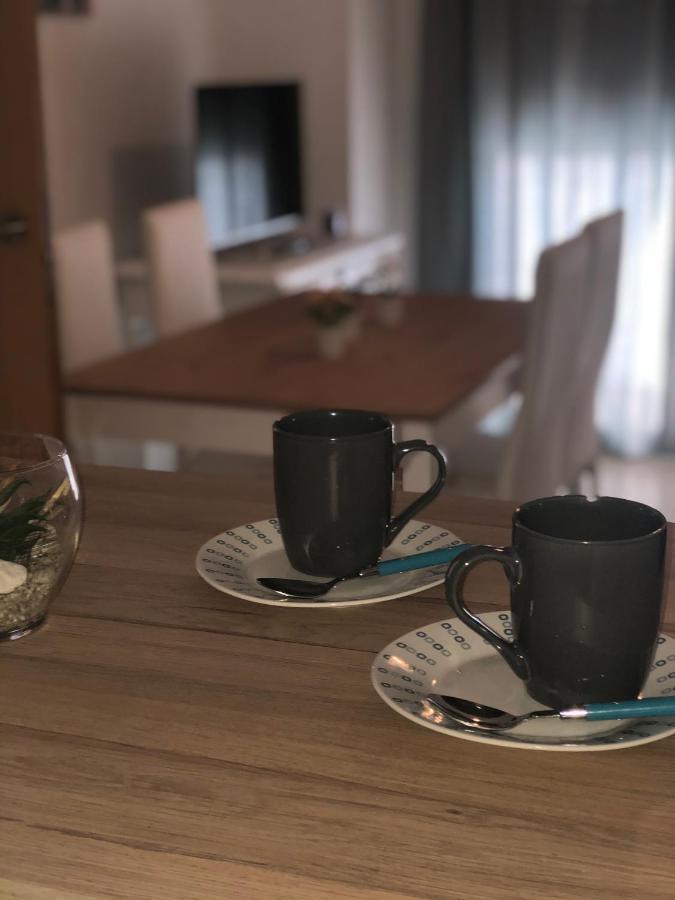 Apartamento Maracena C/ Ramon Y Cajal Екстериор снимка
